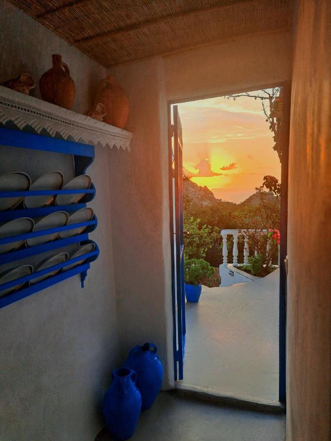Aegean Serenity - Sea View Retreat อาร์คานเยโลส ภายนอก รูปภาพ