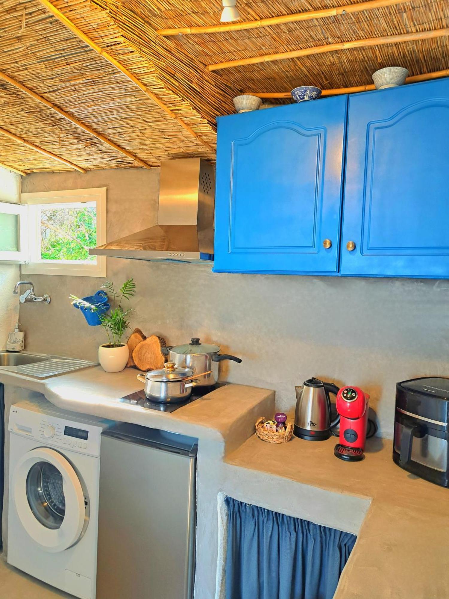 Aegean Serenity - Sea View Retreat อาร์คานเยโลส ภายนอก รูปภาพ
