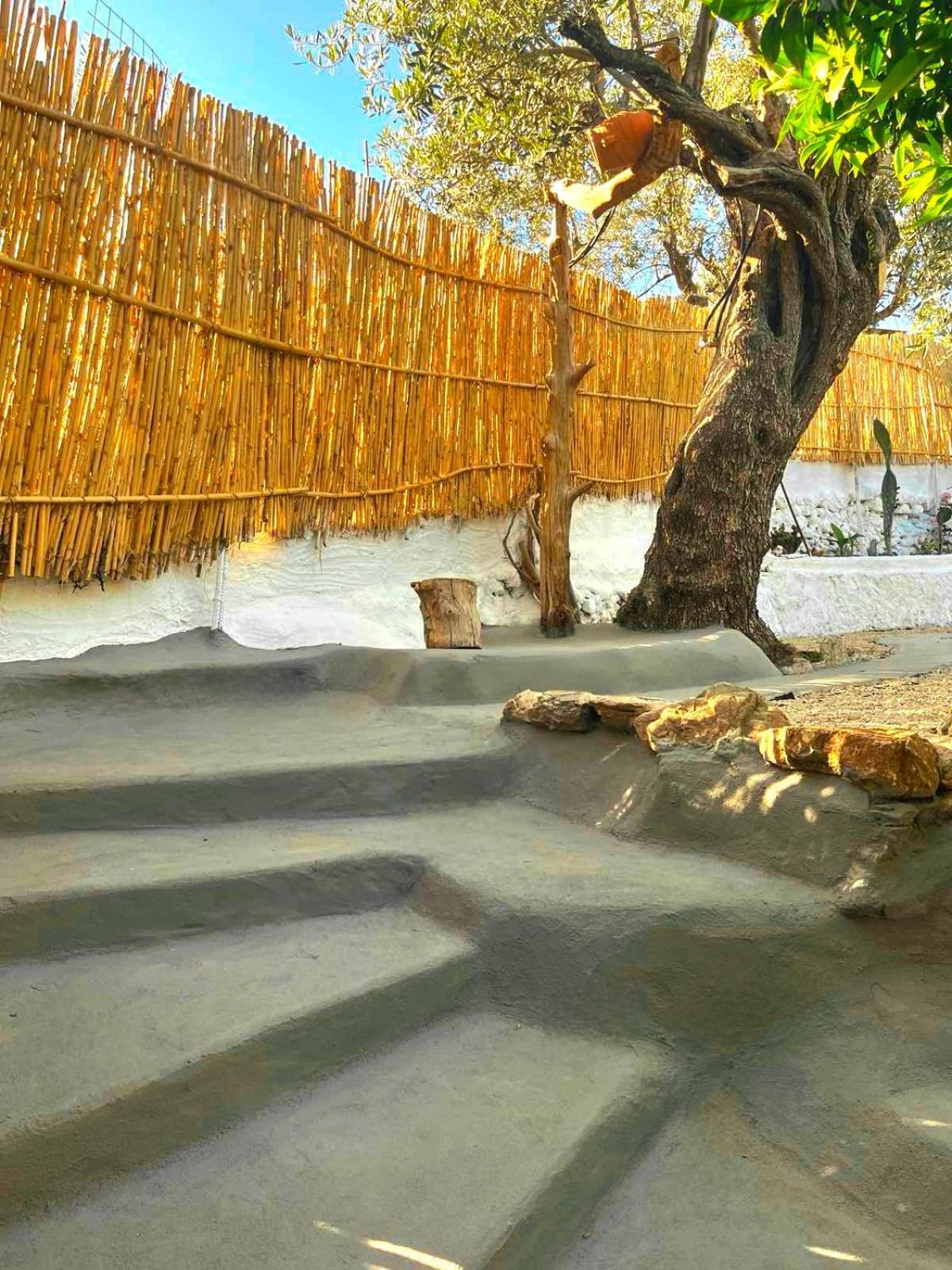 Aegean Serenity - Sea View Retreat อาร์คานเยโลส ภายนอก รูปภาพ